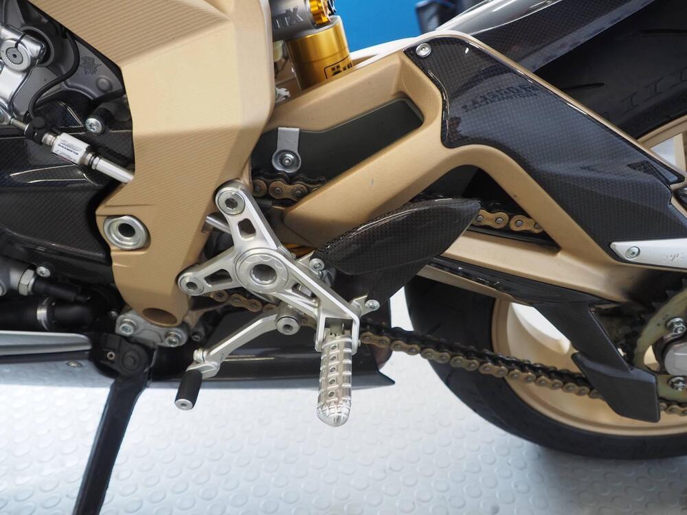 MV Agusta F3 675 Oro (2011) (13)