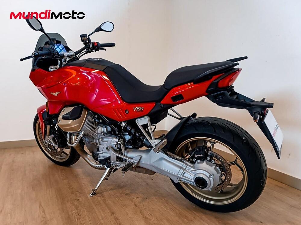 Moto Guzzi V100 Mandello (2022 - 24) (10)