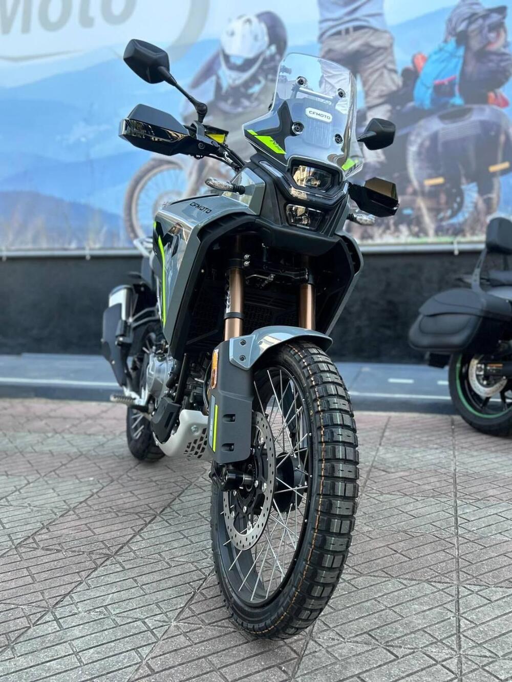 CFMOTO 450MT (2024 - 26) (2)