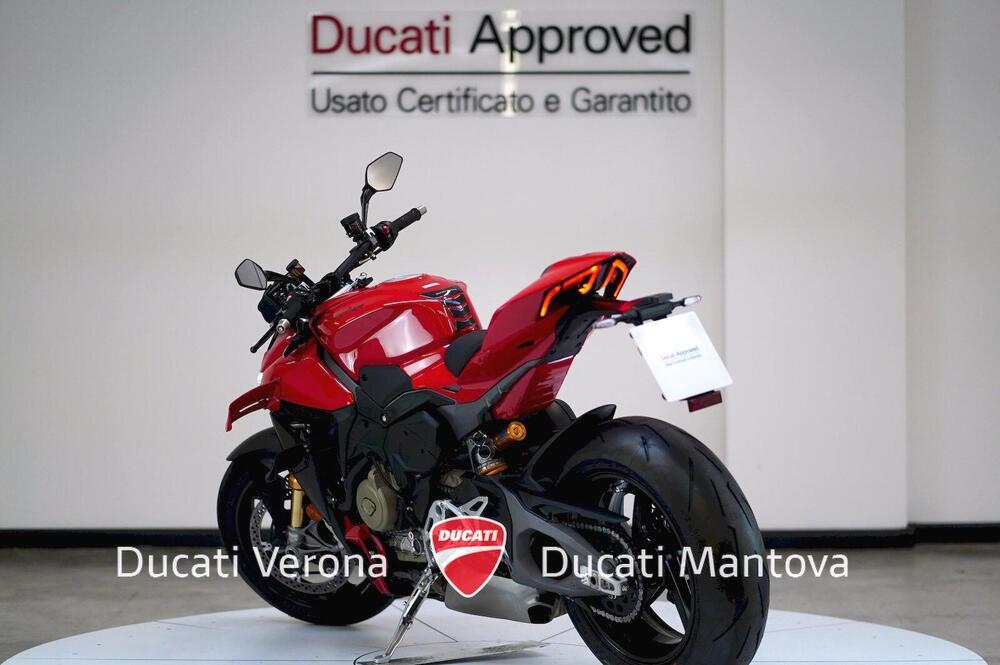 Ducati Streetfighter V4 S (2025) (7)