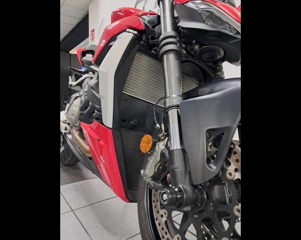 Ducati Streetfighter V2 (2025) (5)