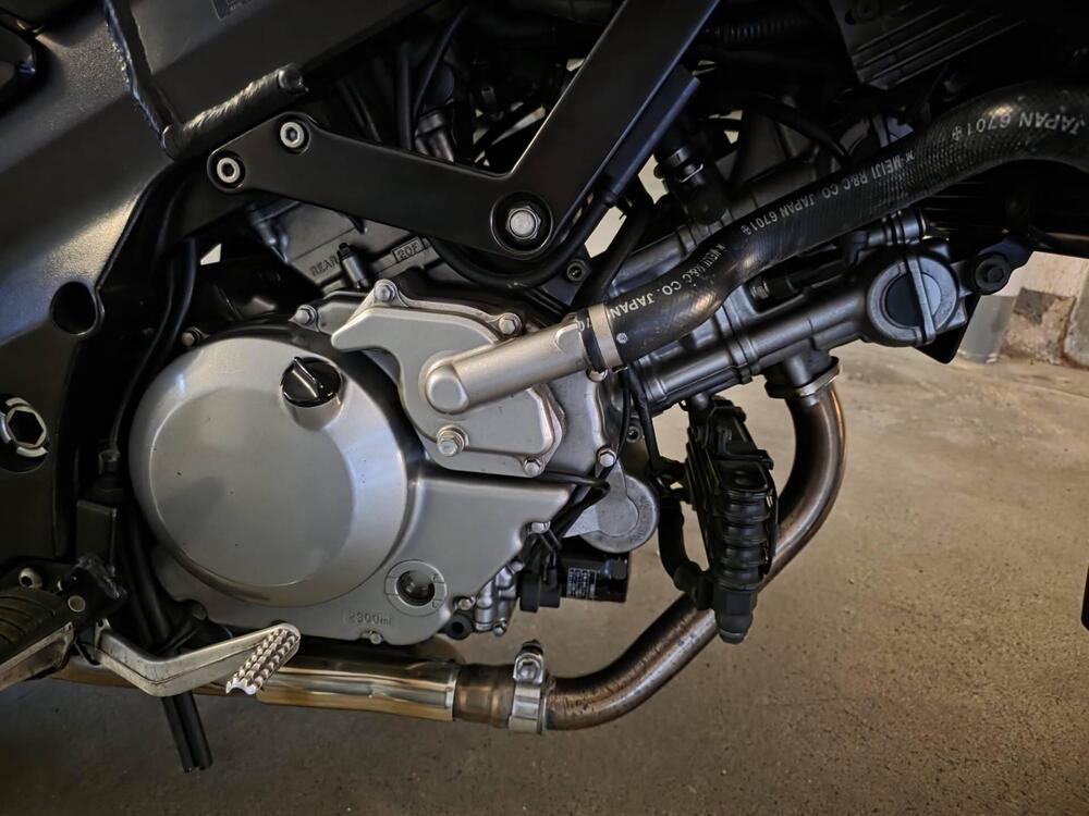 Suzuki V-Strom 650DL (2006 - 07) (4)