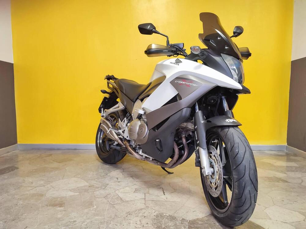 Honda Crossrunner ABS (2010 - 14) (2)