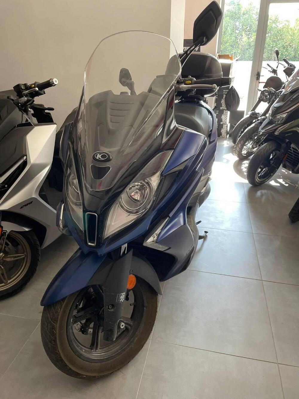 Kymco Downtown 350i ABS (2016 - 20) (9)