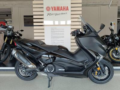 Yamaha T-Max 530 DX (2017 - 19) usata