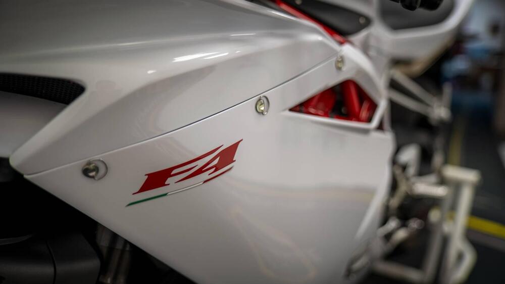 MV Agusta F4 1000 (2010 - 15) (16)