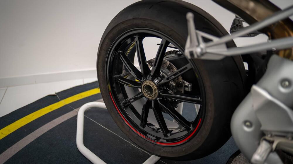 MV Agusta F4 1000 (2010 - 15) (18)