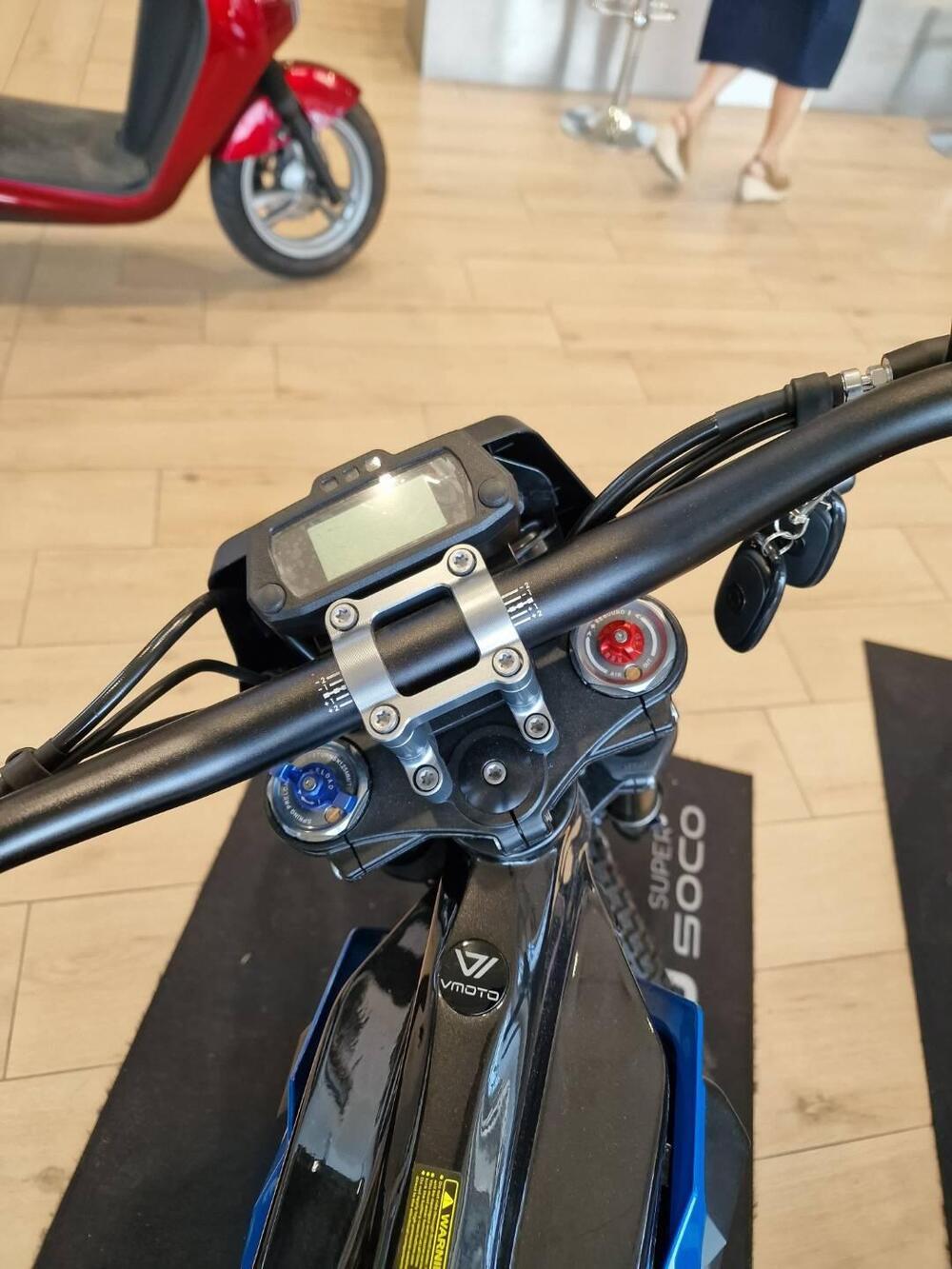 VMoto ON-R L3e (2023 - 25) (10)