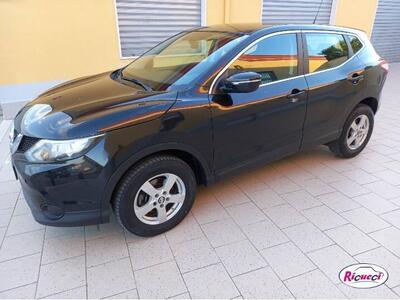 Nissan Qashqai 1.5 dCi Acenta del 2014 usata a Manfredonia
