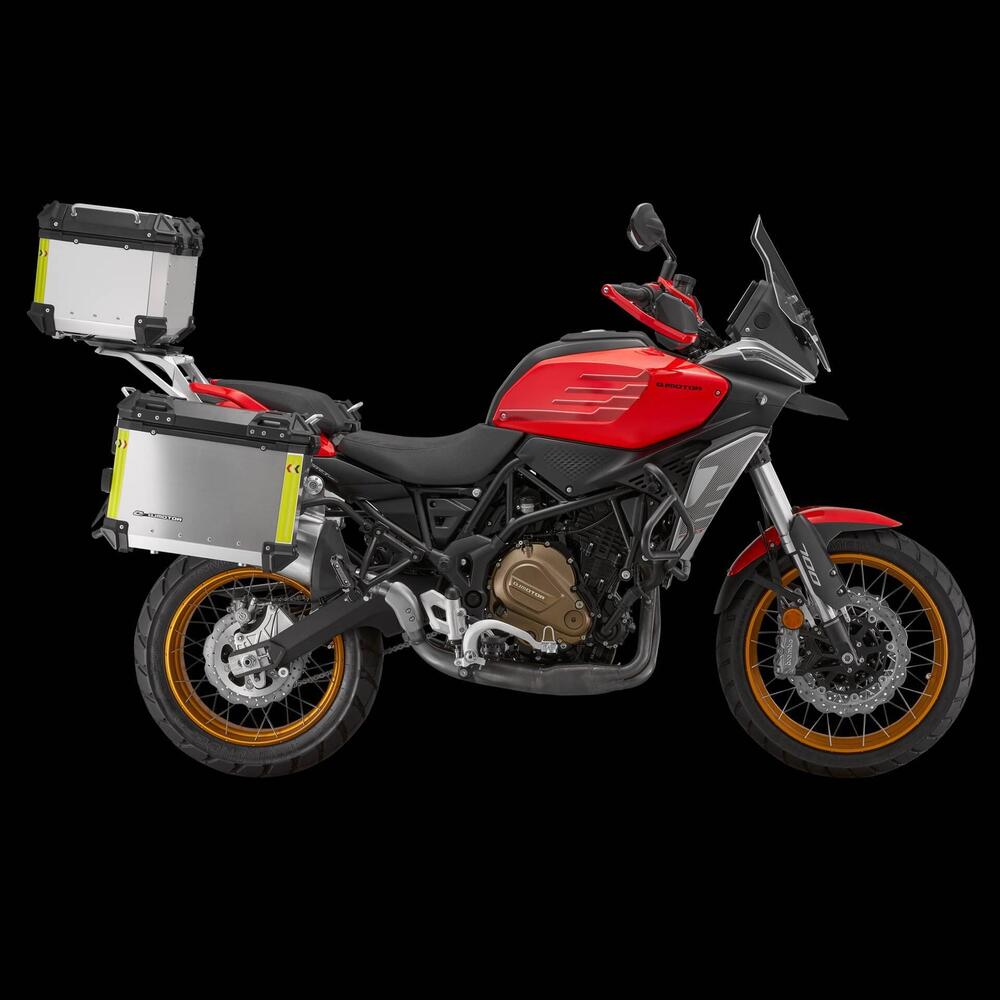 QJ Motor SRT 700 SX (2025 - 26) (5)