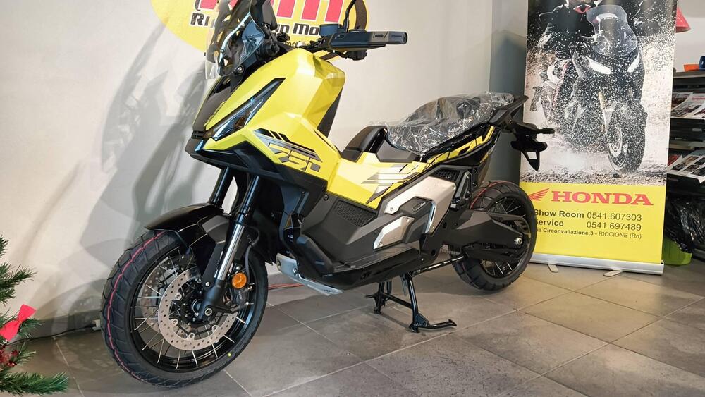 Honda X-ADV 750 (2025) (4)