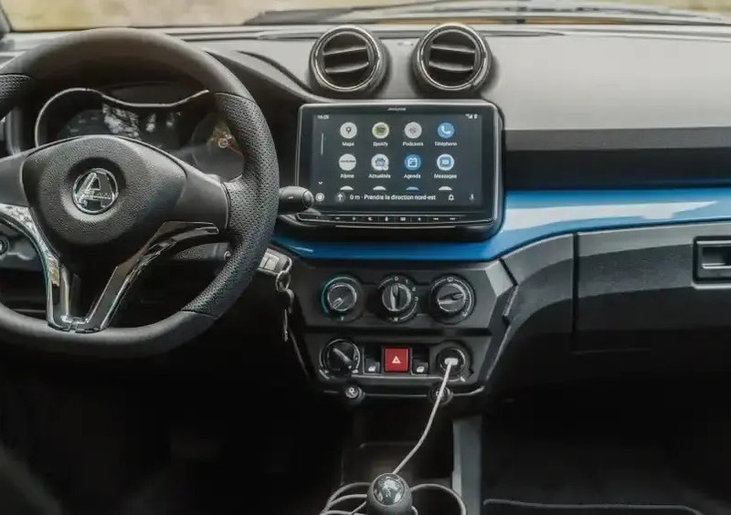 Aixam e Crossover (2022-->>) (3)