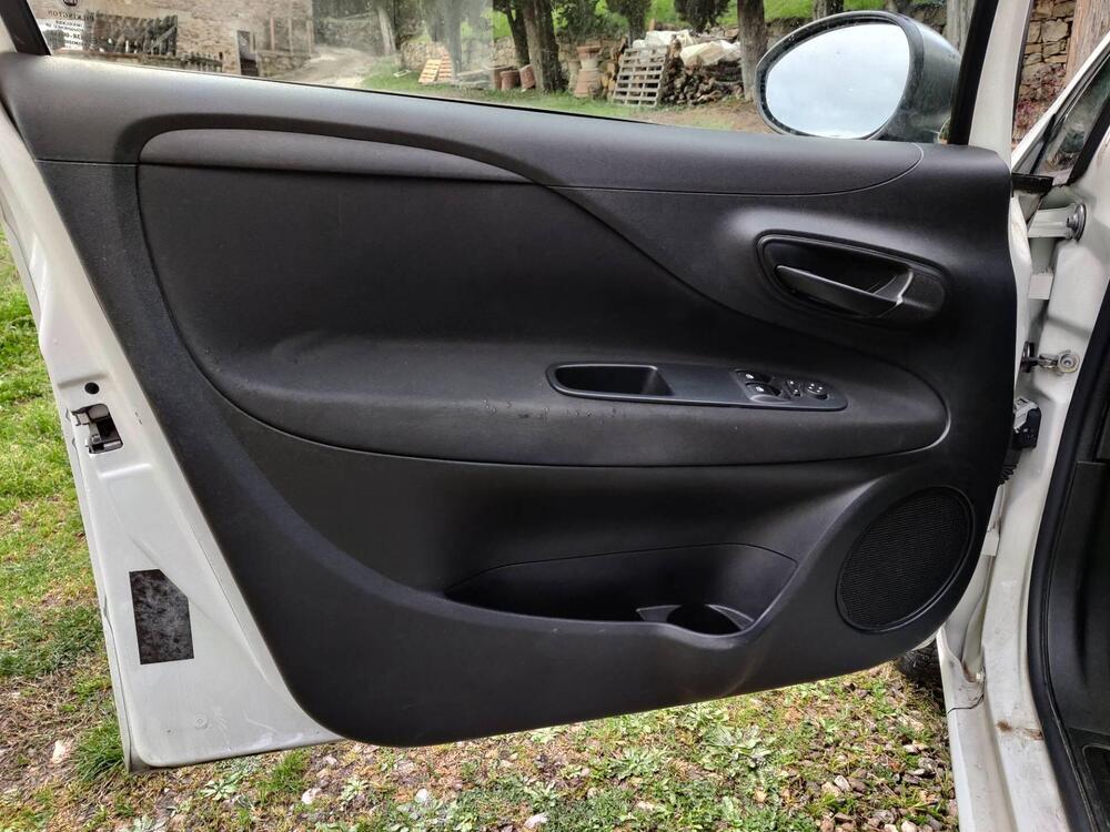 Fiat Punto usata a Firenze (10)