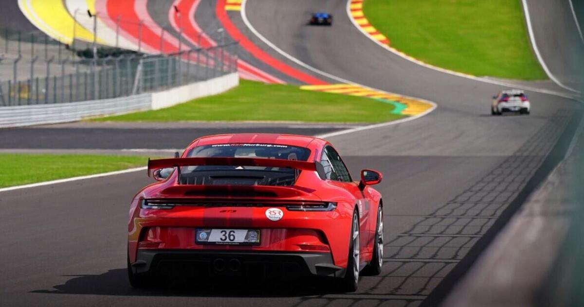 Vacanza al Nurburgring: ma quanto costa davvero girare nel Green Hell?