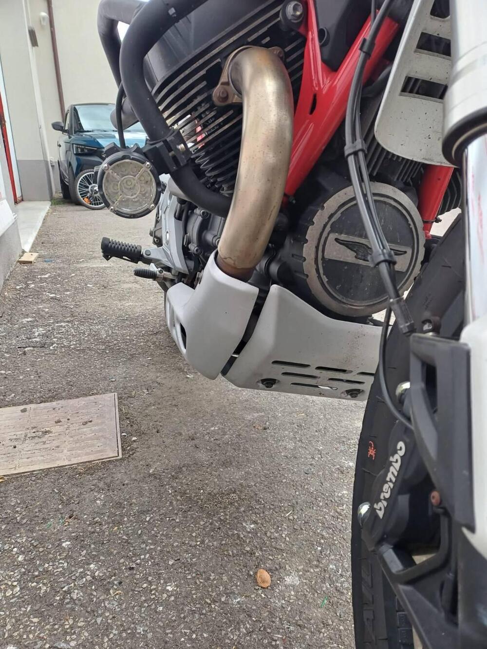 Moto Guzzi V85 TT (2019 - 20) (8)