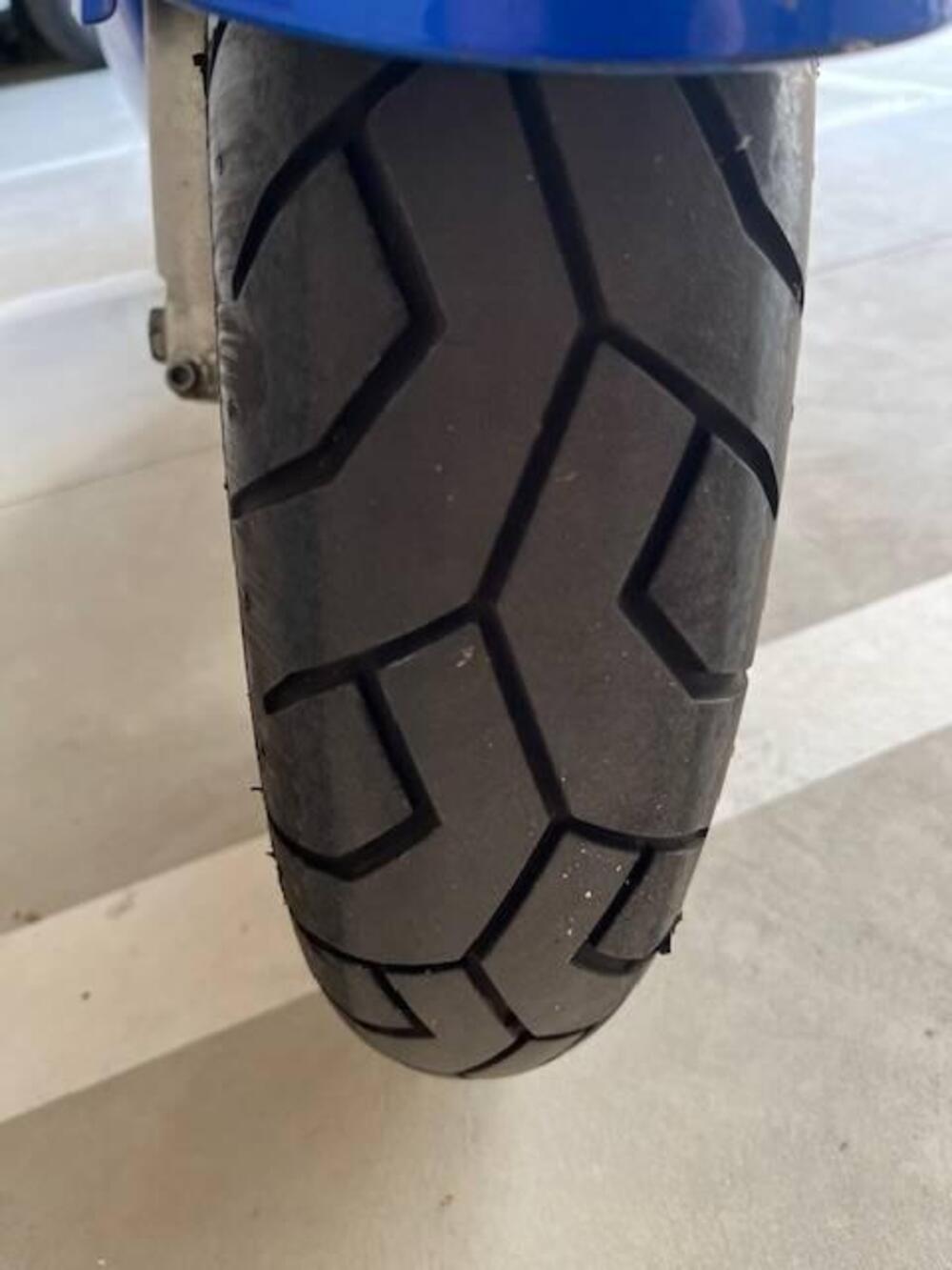 Honda CBR 1100 XX Superblackbird (1999 - 00) (5)