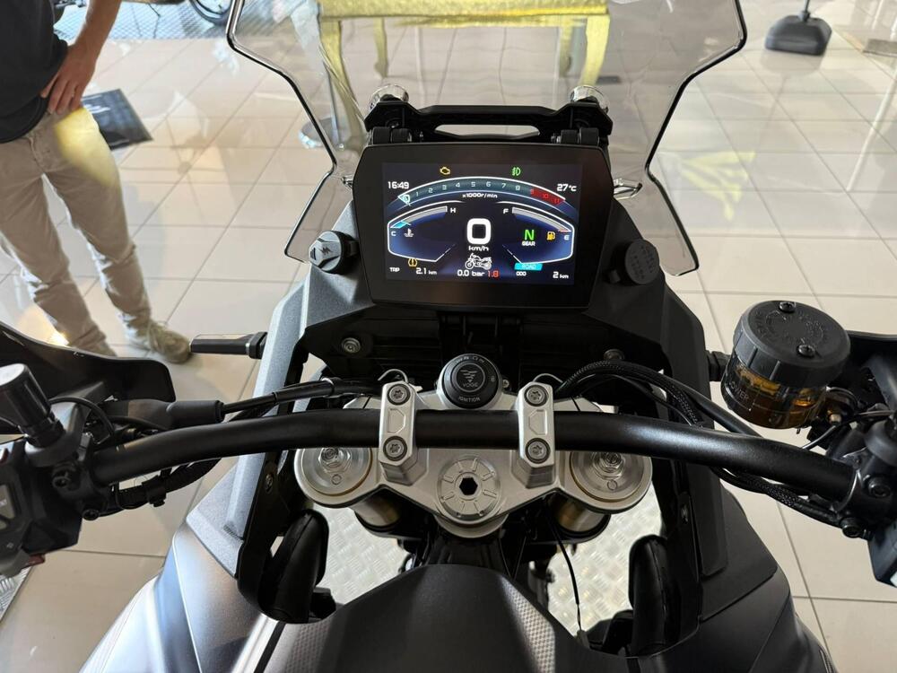 Voge Valico 900DSX (2024 - 26) (8)