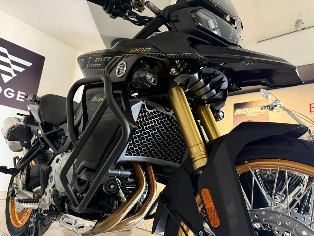 Voge Valico 900DSX (2024 - 26) (4)