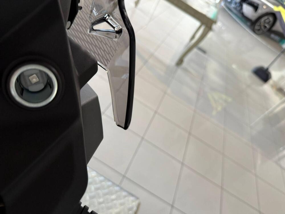 Voge Valico 900DSX (2024 - 26) (15)