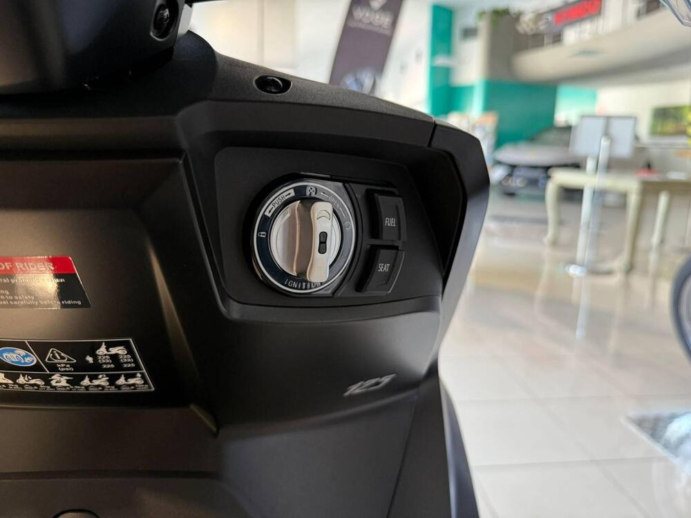 Voge Sfida SR16 125 (2025 - 26) (8)