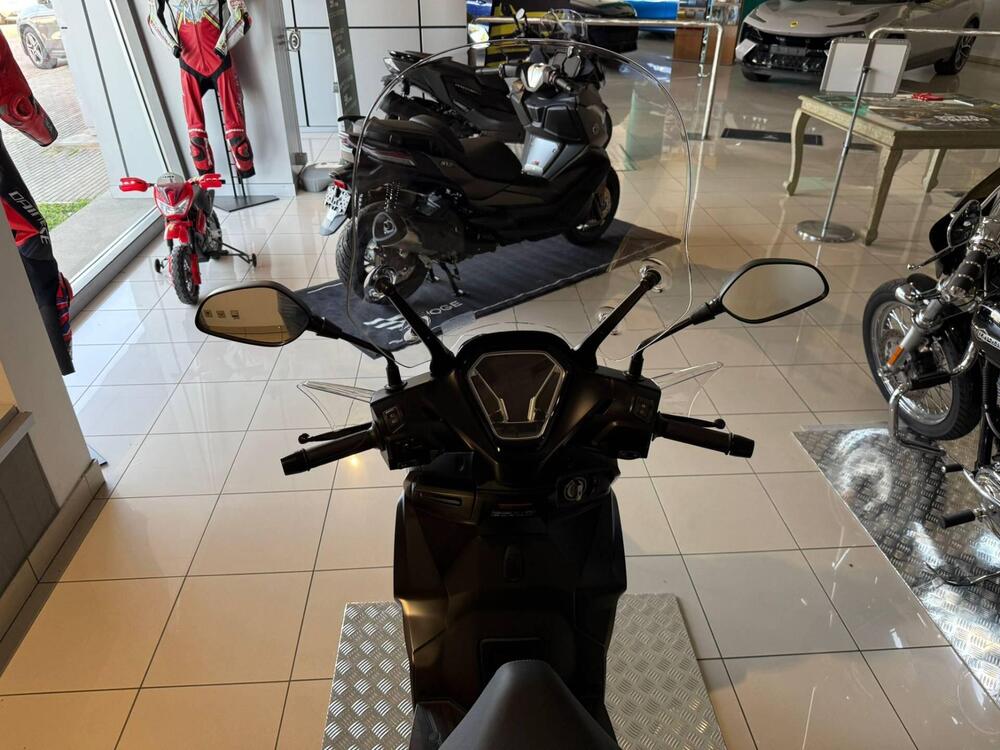 Voge Sfida SR16 125 (2025 - 26) (6)