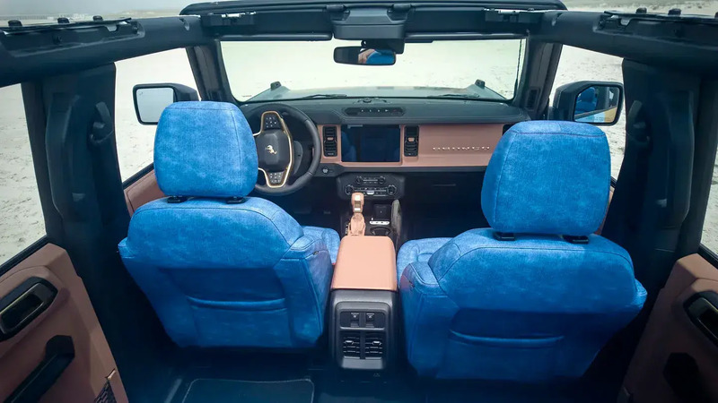 Interni della Ford Bronco