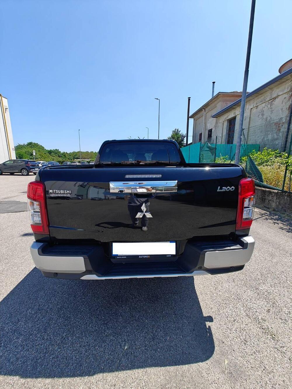 Mitsubishi L200 usata a Varese (6)