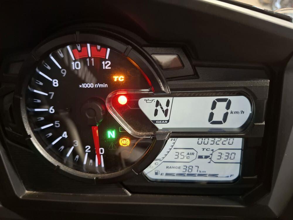 Suzuki V-Strom 650XT (2021 - 25) (7)