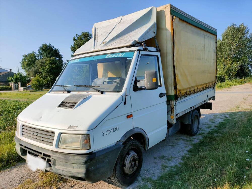 Iveco Daily Furgone usata a Ravenna