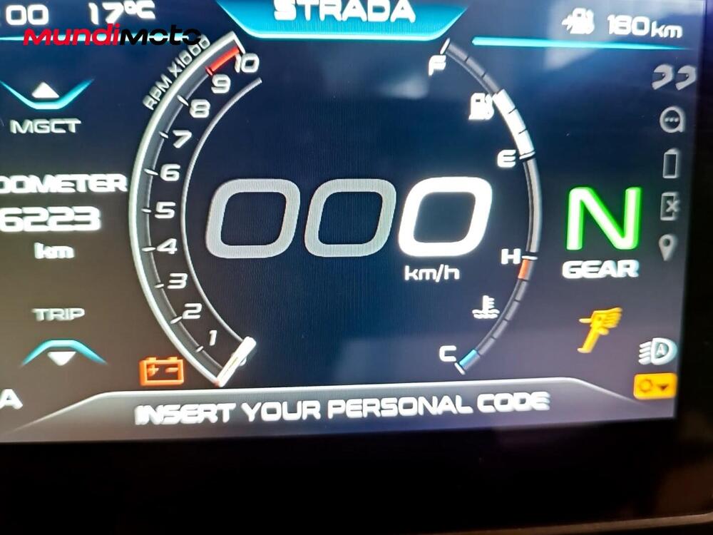 Moto Guzzi V100 Mandello (2022 - 24) (12)