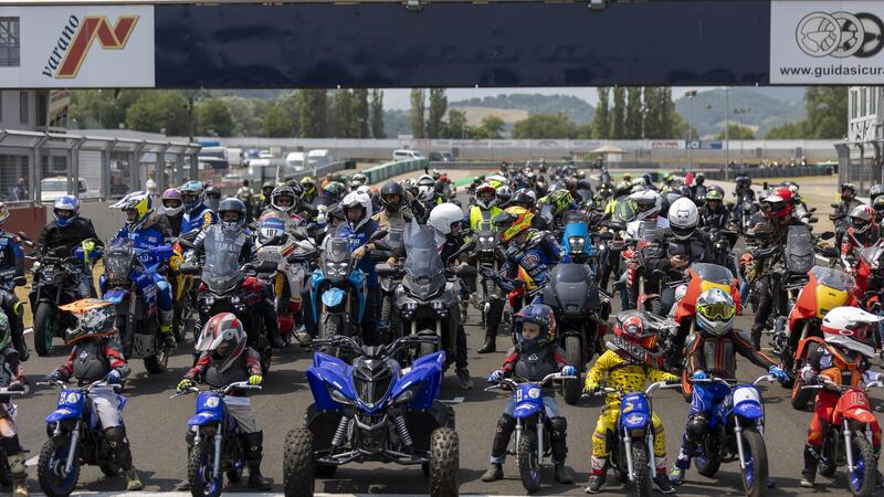 70 anni di Yamaha: Varano de&rsquo; Melegari si colora di Blu per celebrare il traguardo [VIDEO E GALLERY]