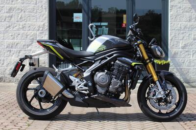 Triumph Speed Triple 1200 RS (2025) usata