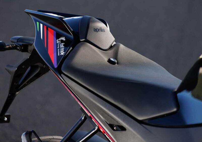 Aprilia RS 125 RS 125 GP Replica (2025) (11)