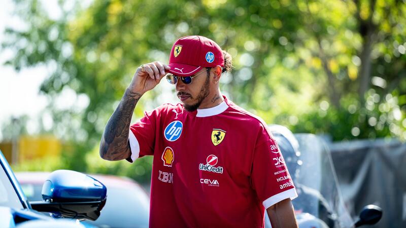 F1. Lewis Hamilton: &ldquo;Amo l&rsquo;Italia, ma non ho ancora deciso se viverci&rdquo;. E sulla SF-25 ammette...