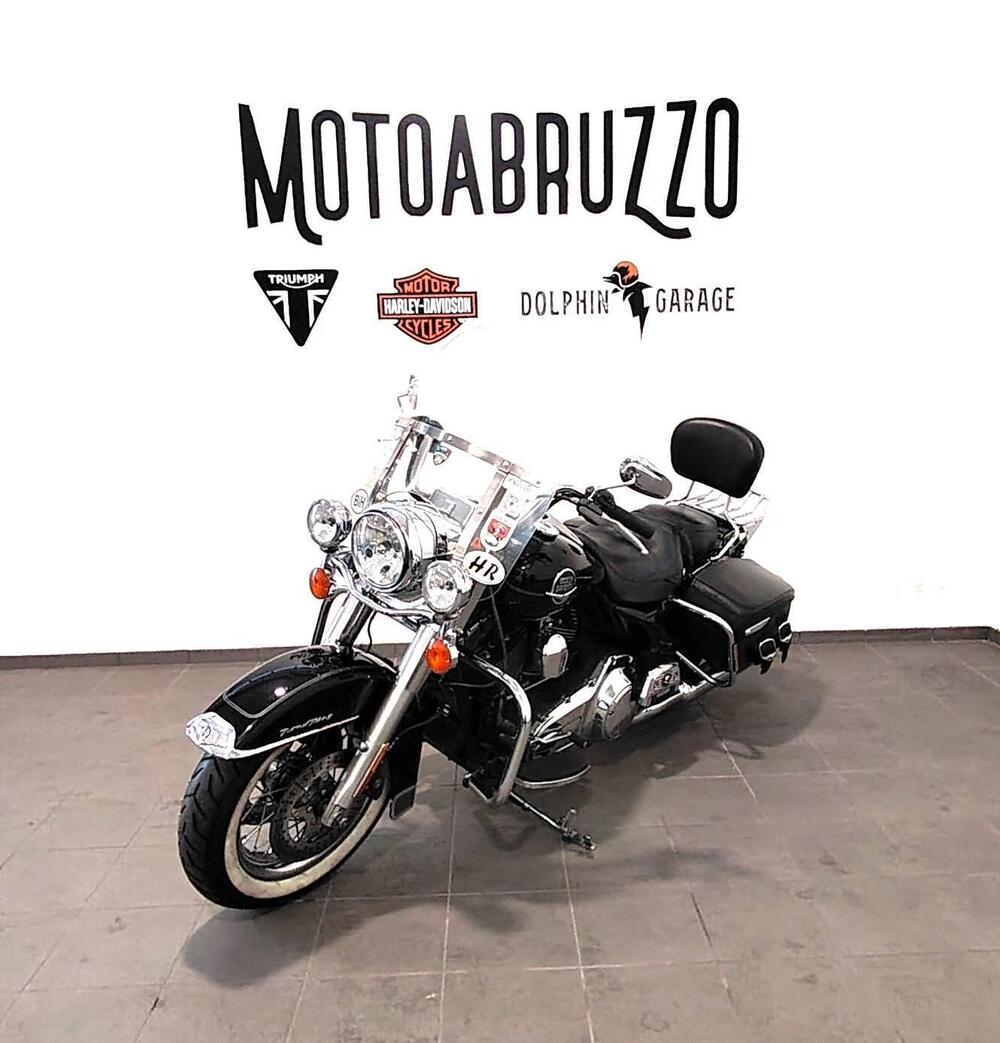 Harley-Davidson 1584 Road King Classic (2007 - 11) - FLHRCI (4)