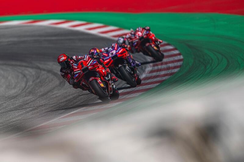 Red Bull Ring senza ghiaia