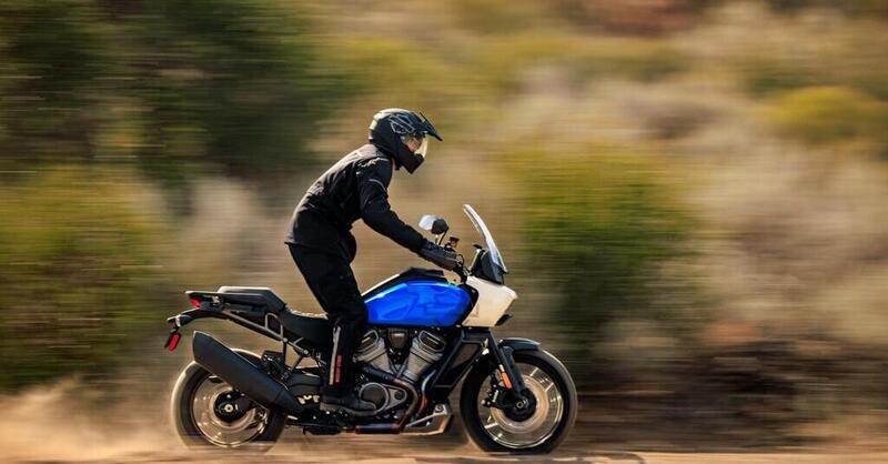 Senza casco in Nebraska: libert&agrave; o follia? Il dibattito si infiamma