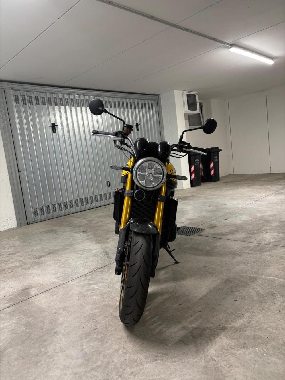 Kawasaki Z 900 SE (2022 - 24) (2)