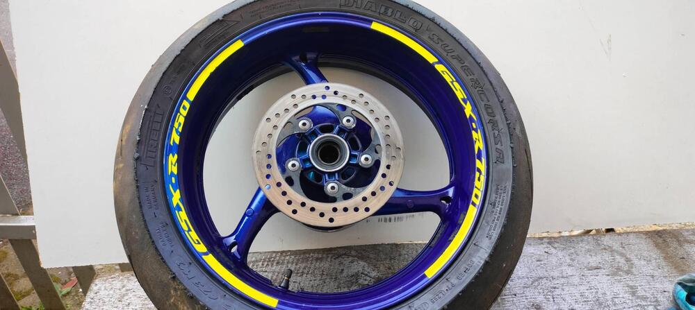 Cerchione posteriore gsxr 750 k8 Suzuki
