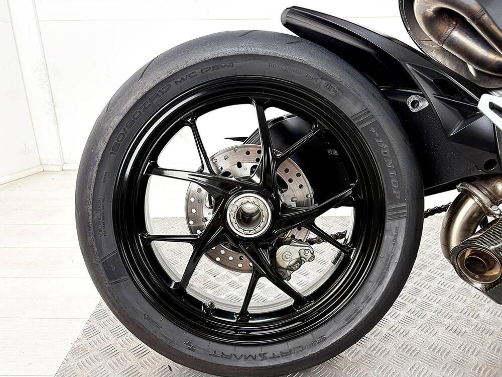 Ducati Streetfighter V2 (2022 - 24) (6)
