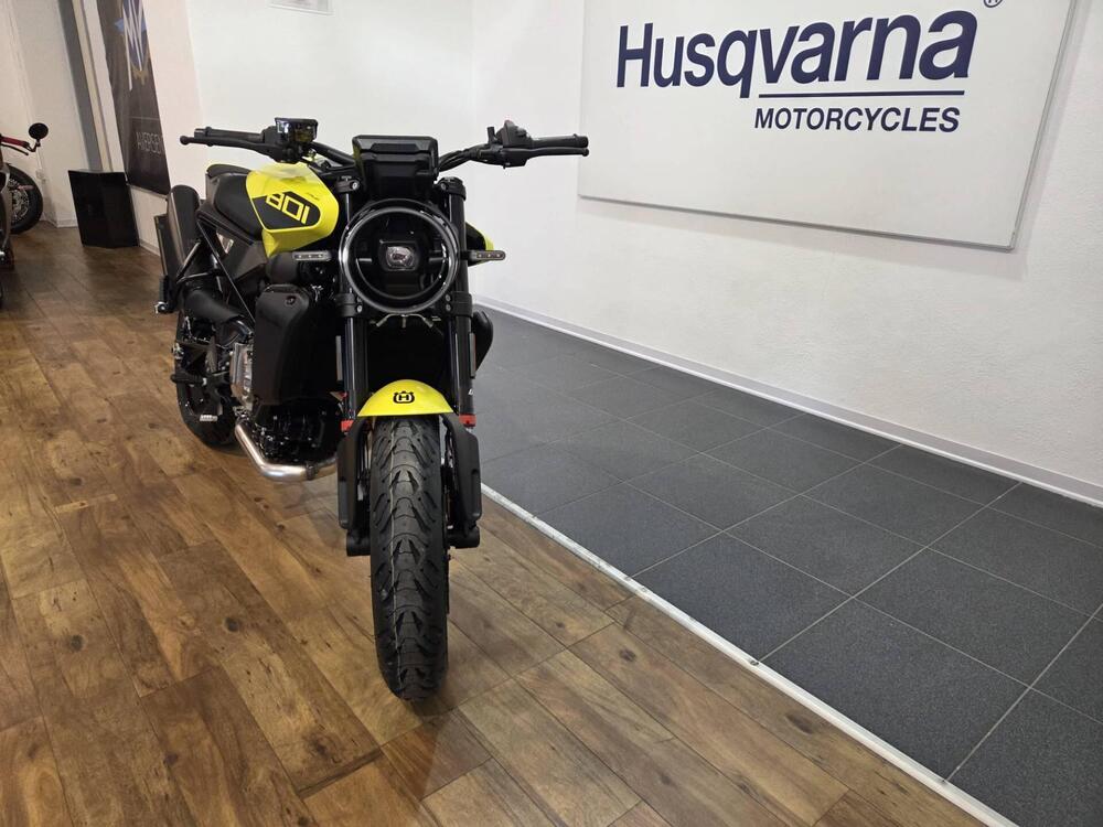 Husqvarna Vitpilen 801 L (2025 - 26) (7)