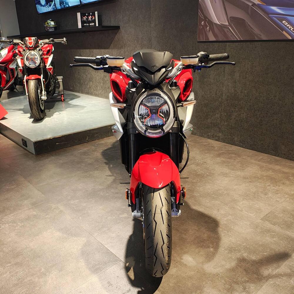 MV Agusta Brutale 800 RR Ottantesimo (2025) (2)