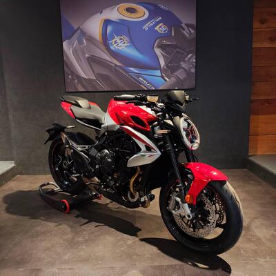 MV Agusta Brutale 800 RR Ottantesimo (2025) nuova