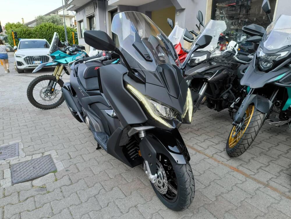 Kymco AK 575 Premium (2025) (6)