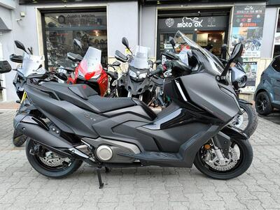 Kymco AK 575 Premium (2025) nuova