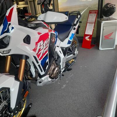Honda Africa Twin CRF 1100L Adventure Sports (2024 - 25) nuova