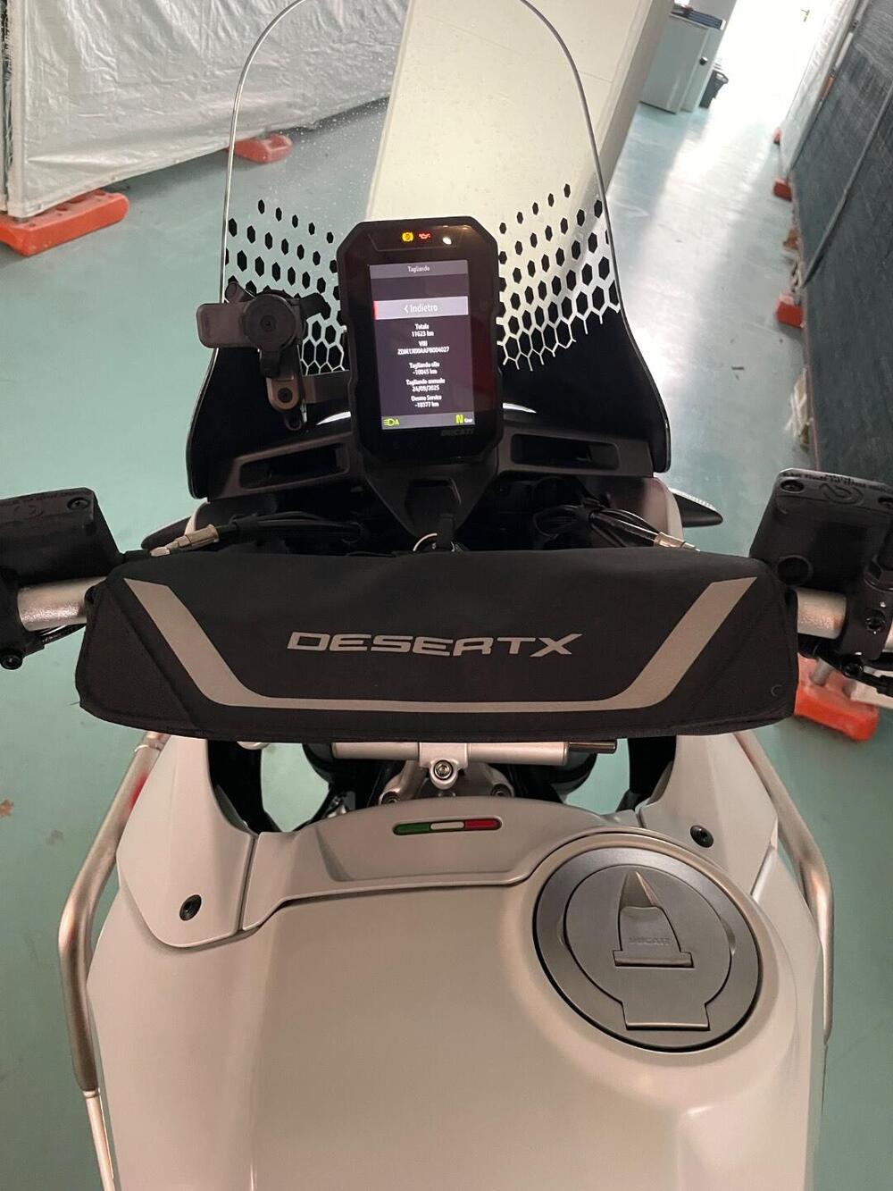 Ducati DesertX (2022 - 25) (10)