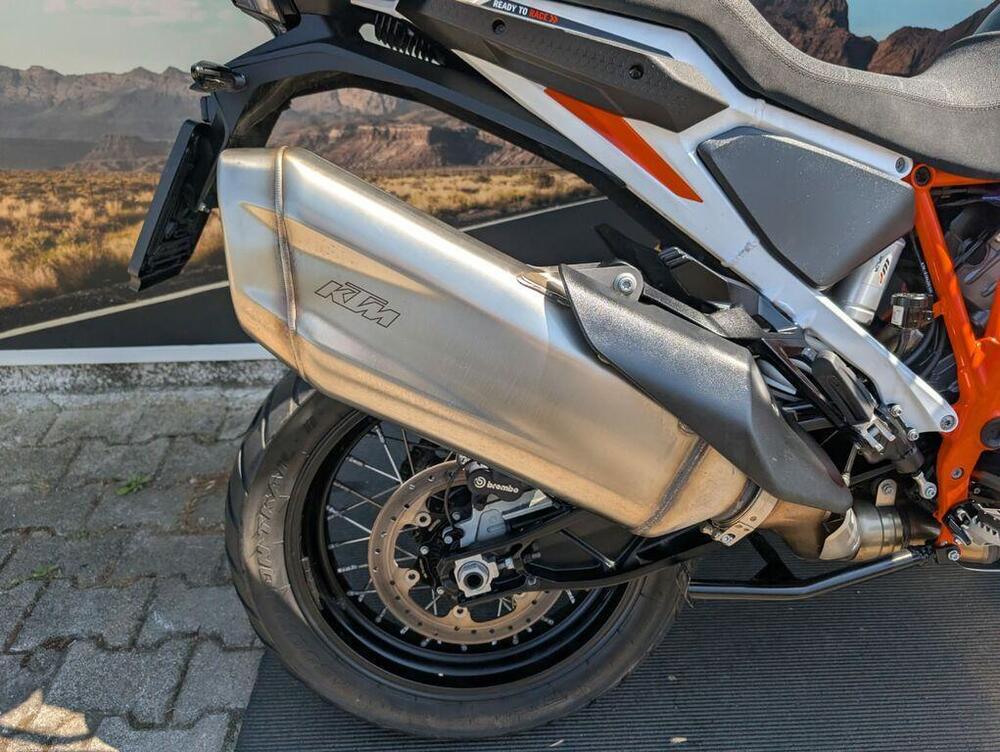 KTM 1290 Super Adventure R (2021) (3)