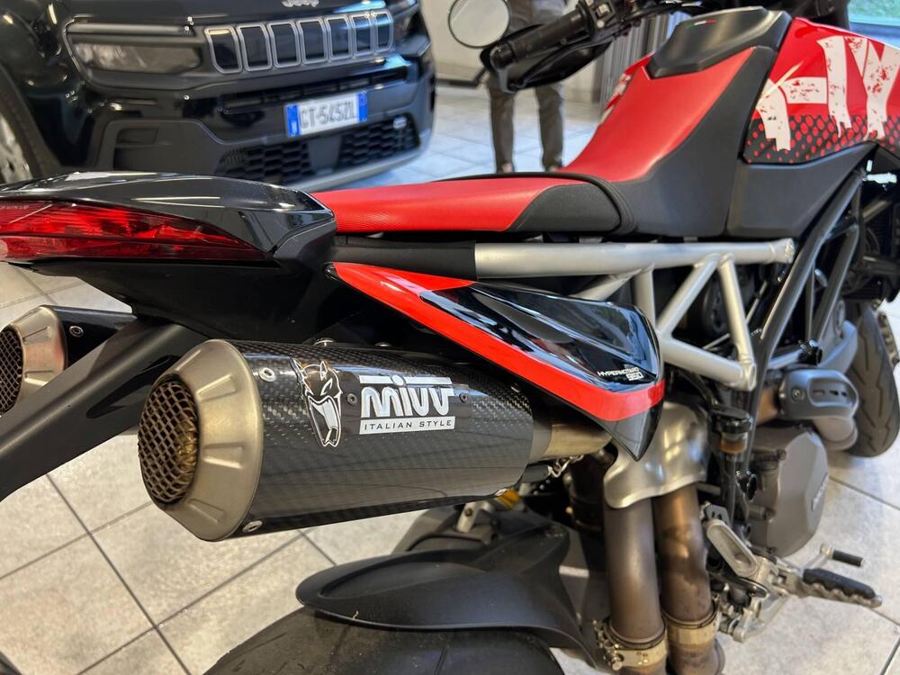 Ducati Hypermotard 950 RVE (2022 - 25) (8)