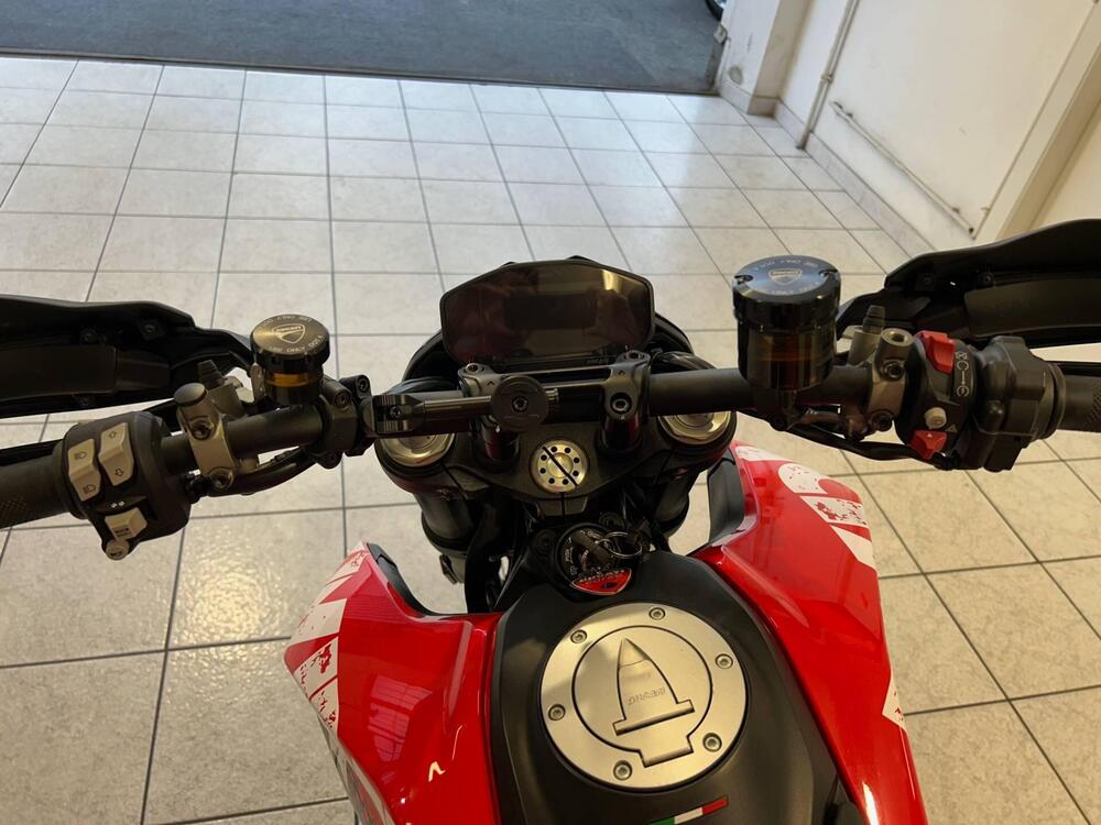 Ducati Hypermotard 950 RVE (2022 - 25) (10)